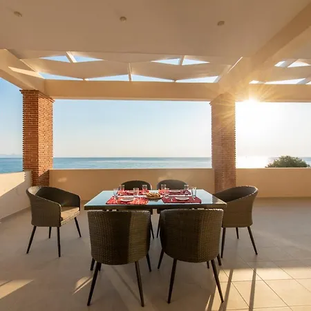 La Perla Villa Khartata